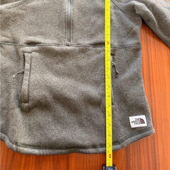 North Face Crescent Pullover Top Fleece Zip Jacket Hoody - Color: Taupe Green - Picture 8 of 9